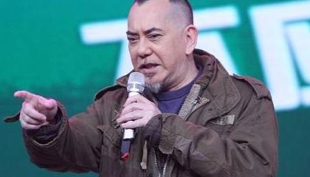 葛薇龙靠什么赚钱_靠打游戏赚钱靠谱吗_靠自媒体赚钱靠谱吗