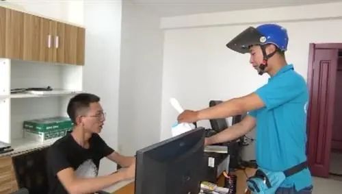 农民现在做什么赚钱_农民赚钱做现在的生意_赚农民的钱有什么项目