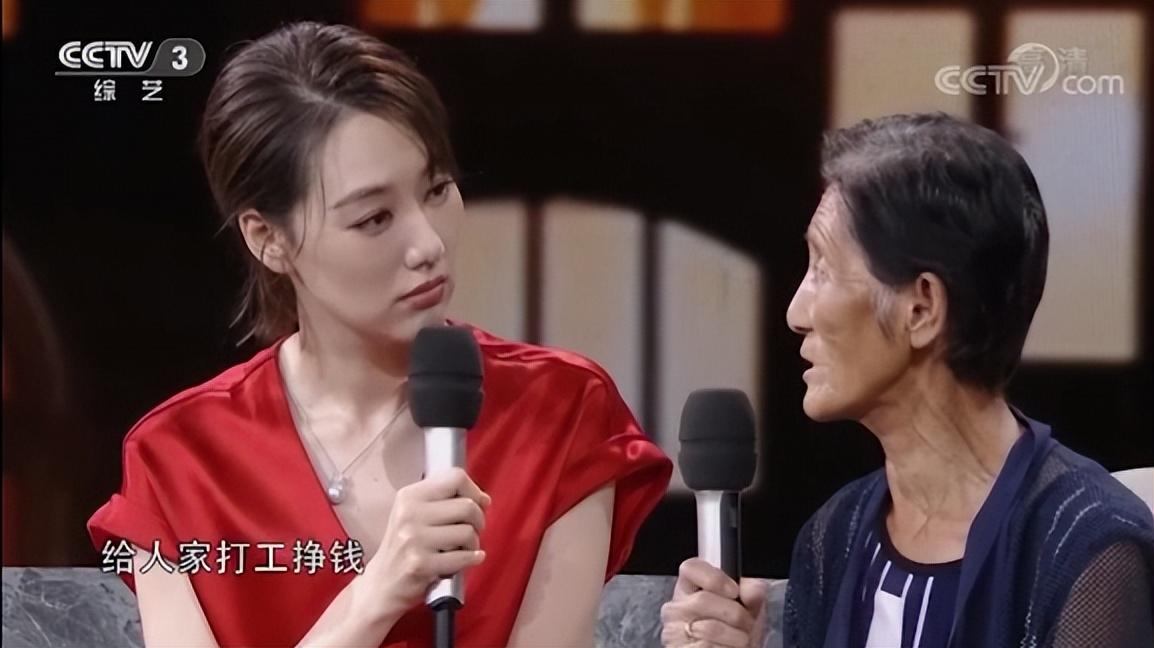 拍照时脸歪是真歪还是_歪脸网靠什么赚钱_脸歪照相下巴特别歪