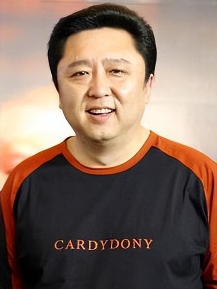 在北京打工干什么赚钱-于谦：身价高达十几亿，手握北京60亩马场，居然是德云社普通员工-优创圈