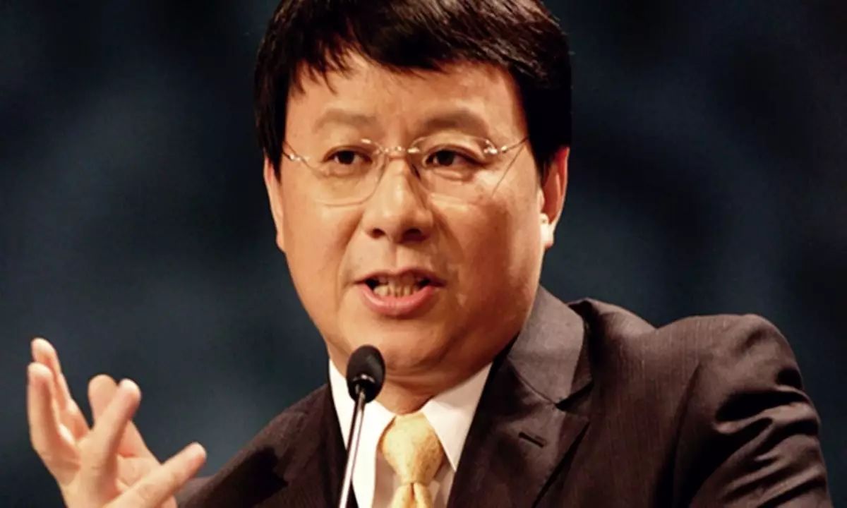 什么人天天靠运气赚钱-“投资家”熊晓鸽：过去每天干16个小时，投资圈的人连张桌子都坐不满，我们这代投资靠运气  |【富海分享】-优创圈