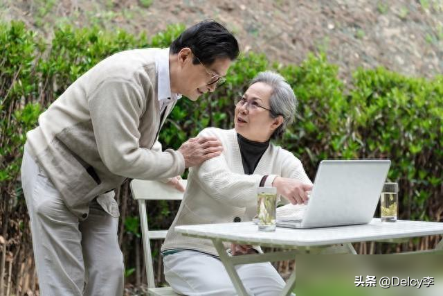 做生意赚的钱_现在做生意最赚钱_现在做点什么小生意赚钱