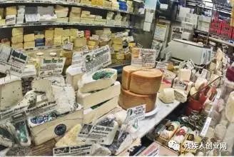 开什么店最赚钱投资小最吸引人_赚钱吸引店投资开人小店违法吗_开店找项目小投资