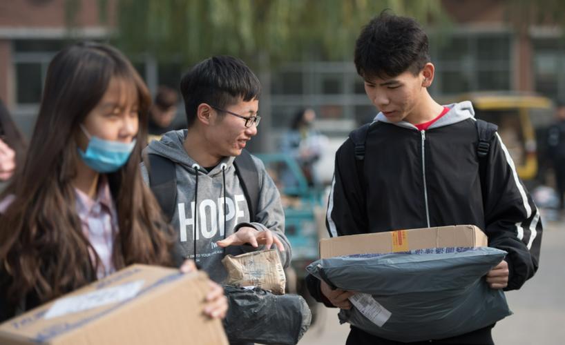 大学什么赚钱_赚钱大学生_赚钱大学生副业