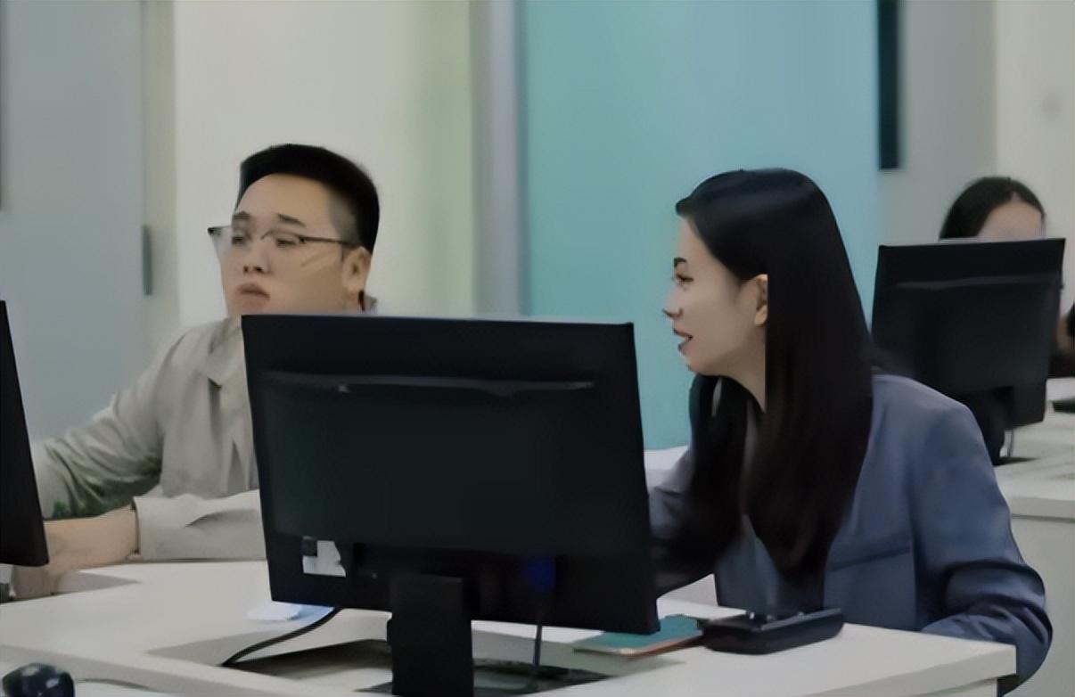 兼职赚钱做现在的生意_兼职现在做什么赚钱_现在兼职做什么赚钱