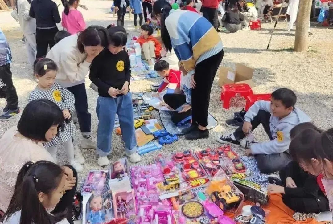 跳蚤市场卖什么赚钱_赚钱卖跳蚤市场是真的吗_赚钱卖跳蚤市场怎么样