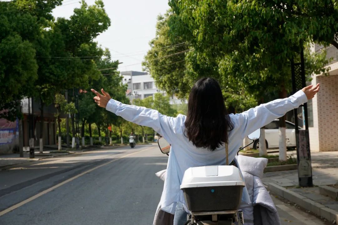 在家副业女生怎么称呼她_称呼在家女生副业怎么说_女生在家的副业