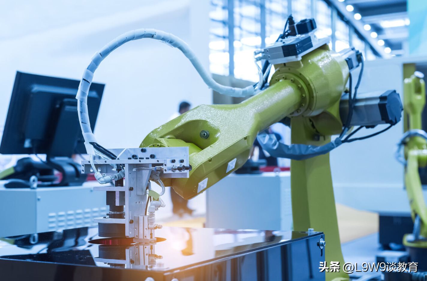2020年最赚钱的大学专业_选哪个专业最赚钱_大学选什么专业最赚钱