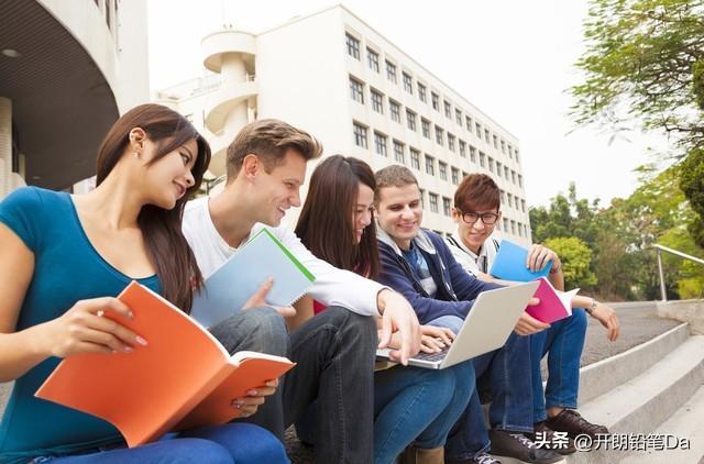 大学选什么专业最赚钱_赚钱的大学专业_2020年最赚钱的大学专业