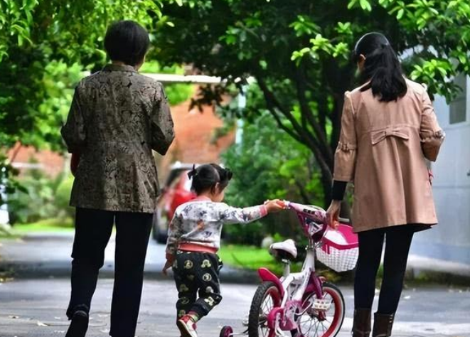 现下做什么生意最赚钱-回家带孙子，顺便做这5个生意，需求大，赚钱容易点-优创圈