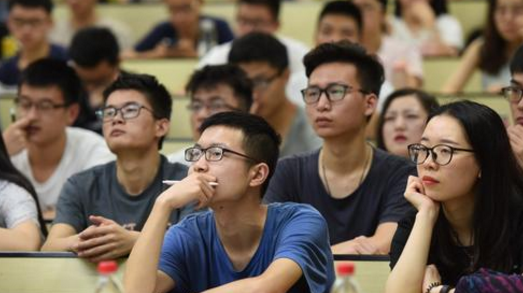 赚钱大学生做什么工作_赚大学生钱的项目_大学生做什么赚钱