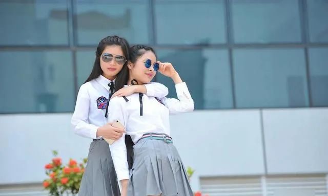 女生学什么专业赚钱多_女生赚钱的专业_赚钱女生学专业好就业吗
