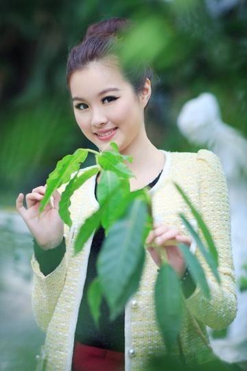女人赚钱容易吗_女人现在做什么赚钱_挣钱女人