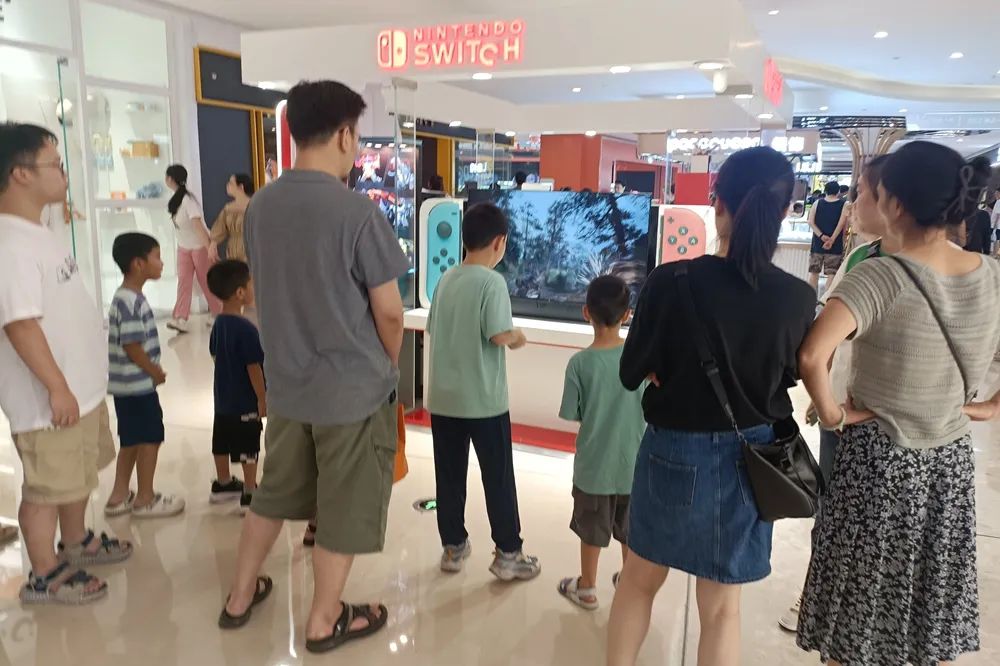 大型商场里做什么赚钱-商场里越开越多的电玩店，真的在赚钱吗？-优创圈