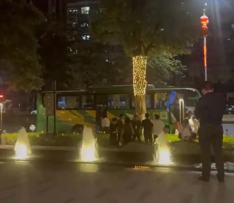 三线代理赚钱城市有哪些_三线城市代理什么产品热销_三线城市代理什么赚钱