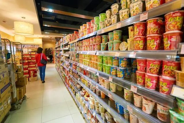 小城市开个什么店赚钱_小城市开店多少钱_小城开什么店赚钱