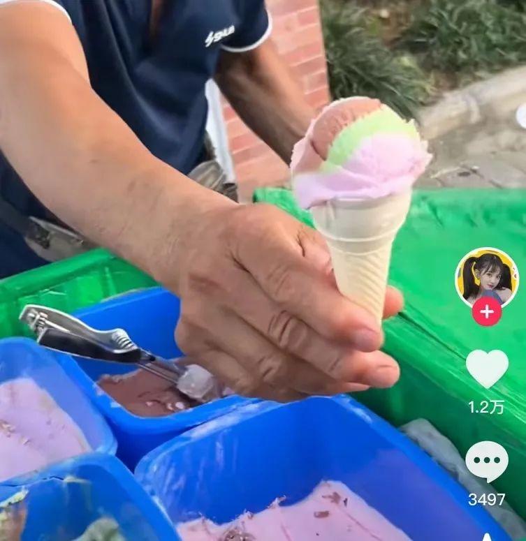 小学门口暴利生意_学校门口赚钱项目_小学校门口什么最赚钱