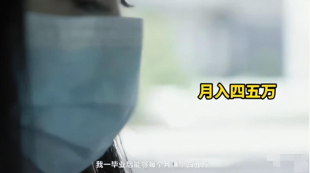 赚钱年轻做现在人的句子_赚年轻人的钱做什么生意_年轻人现在做什么赚钱