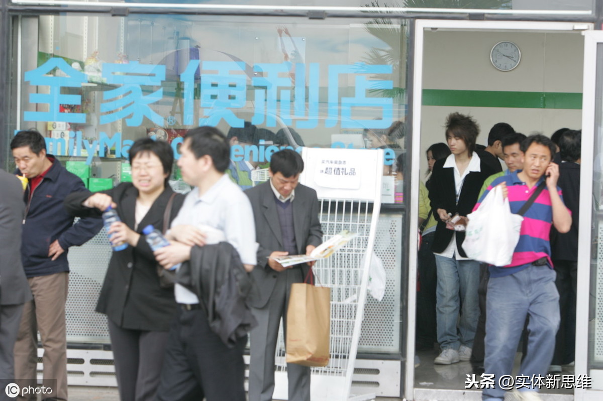 做销售什么赚钱-杂货店从亏本到月净赚5万，只用4个秘诀，学会顾客一窝蜂到你家买-优创圈