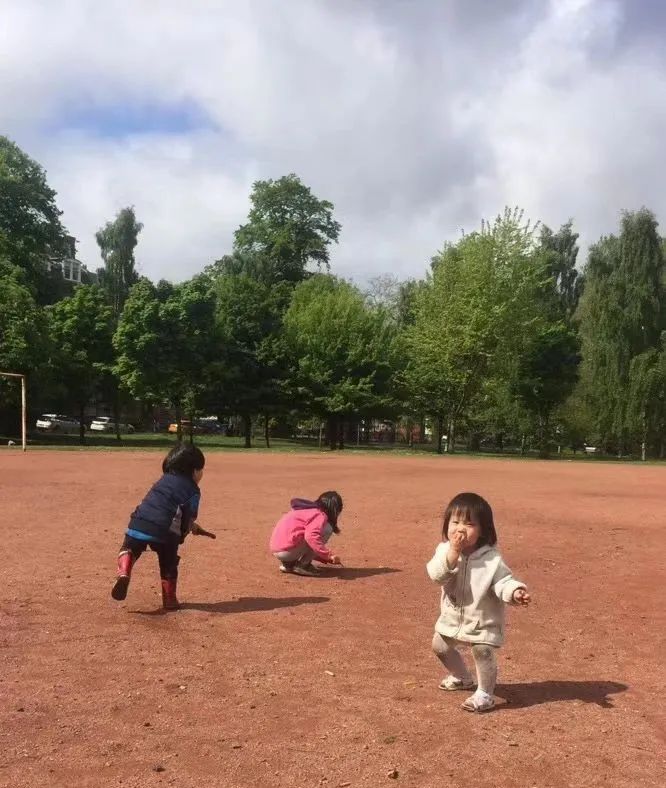 在家副业妈妈做什么好_宝妈在家副业_妈妈在家怎么做副业